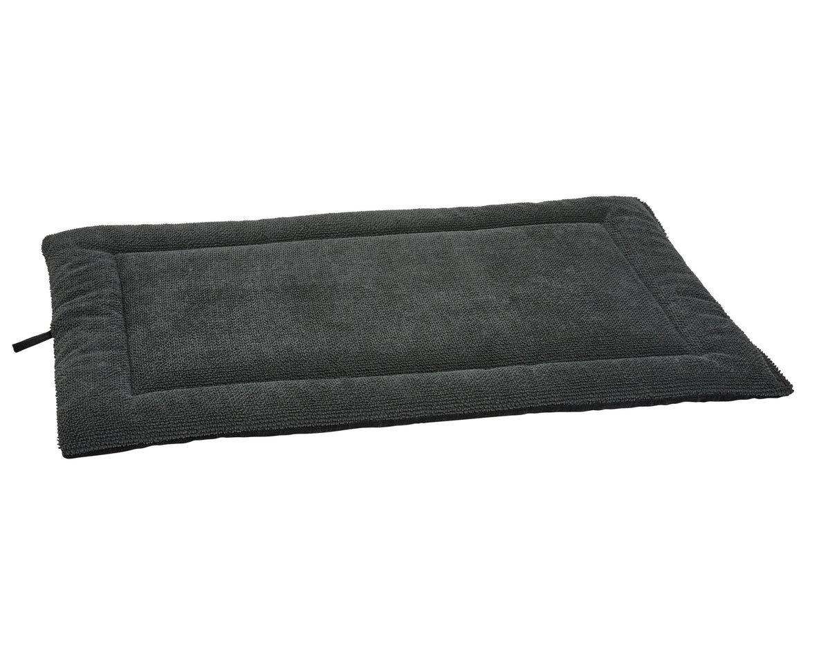 Cosmopolitan Mat - Signature Textures in Chia and Licorice