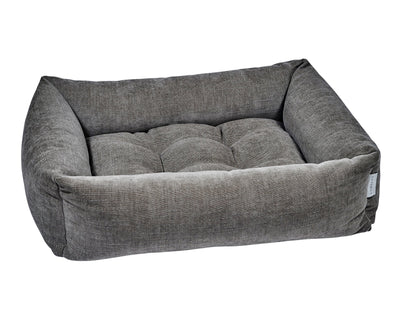 The Franklin cushioned dog bed in Mousse.