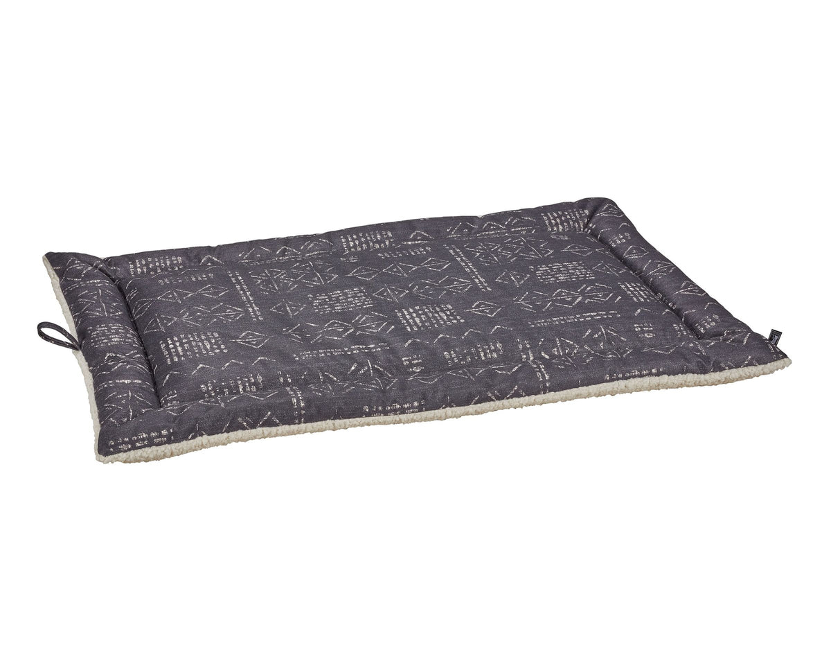 Cosmopolitan Mat - Faux Fur in Tulos and Ivory Sheepskin