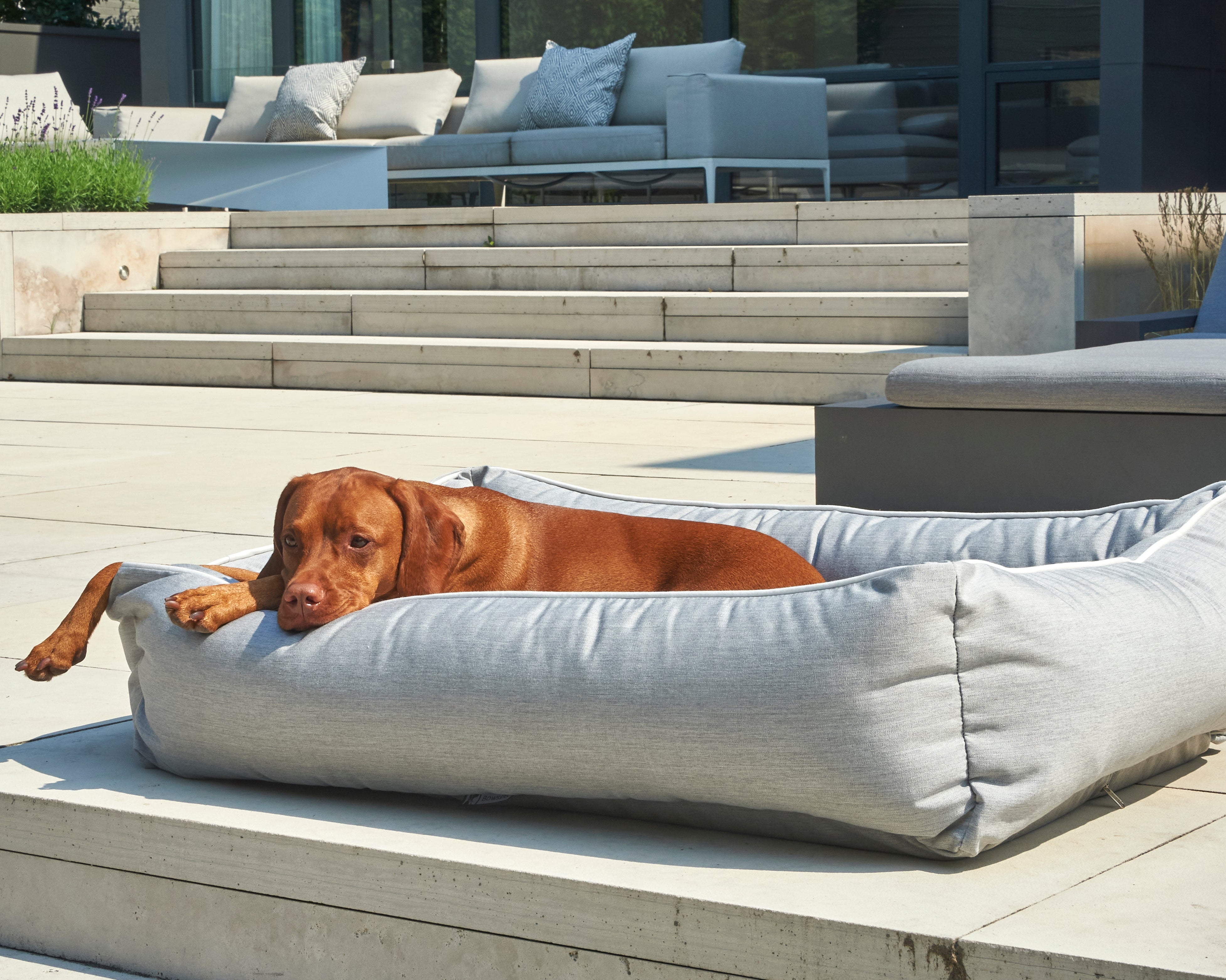 Outdoor Urban Lounger