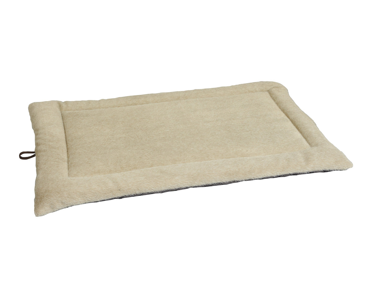 Cosmopolitan Mat - Faux Fur, reverse side in Fawn